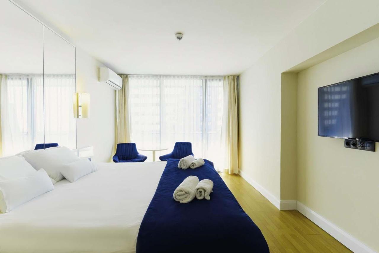 Elegance Sea View Aparthotel In Orbi City Batoumi Extérieur photo