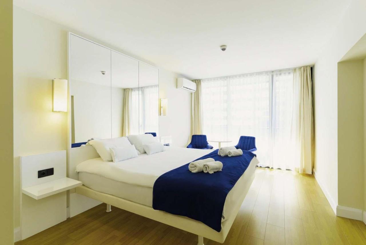 Elegance Sea View Aparthotel In Orbi City Batoumi Extérieur photo