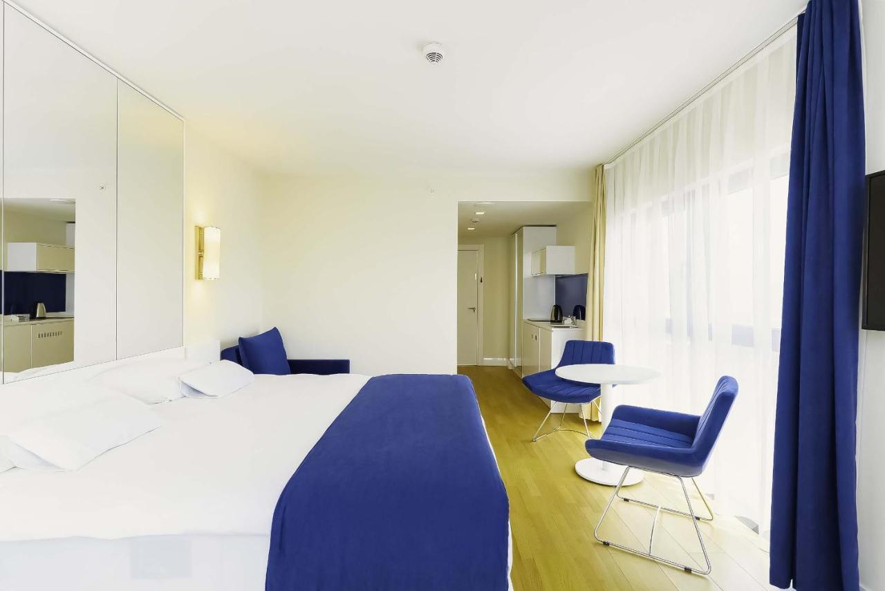 Elegance Sea View Aparthotel In Orbi City Batoumi Extérieur photo