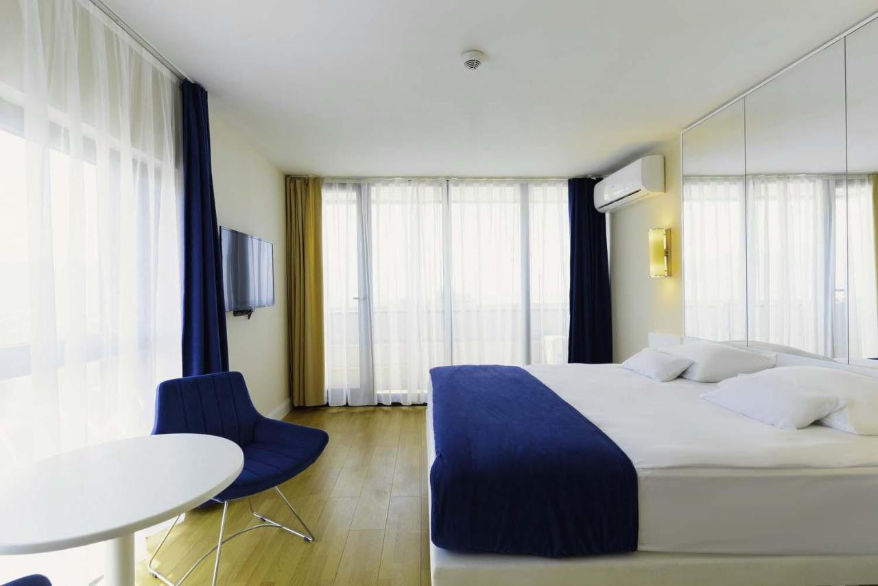 Elegance Sea View Aparthotel In Orbi City Batoumi Extérieur photo