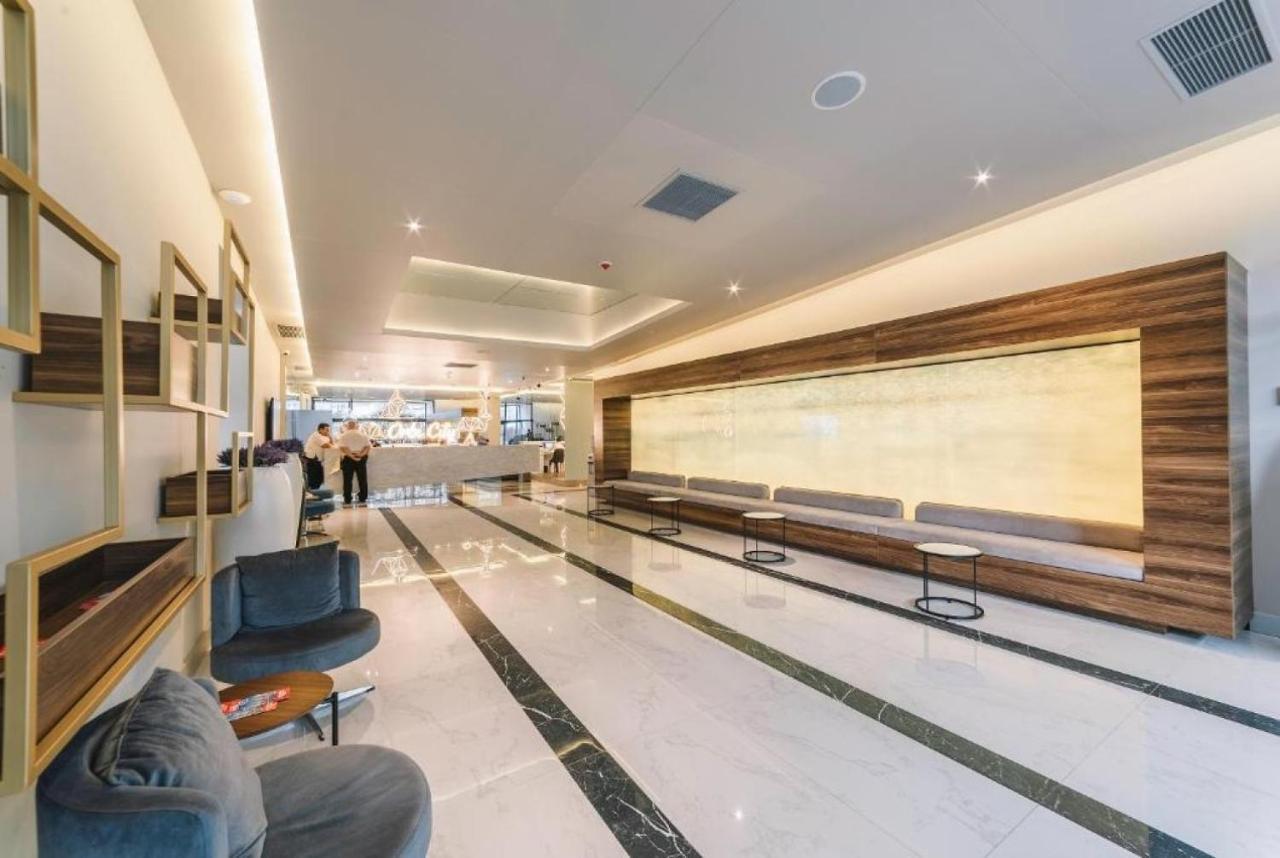 Elegance Sea View Aparthotel In Orbi City Batoumi Extérieur photo