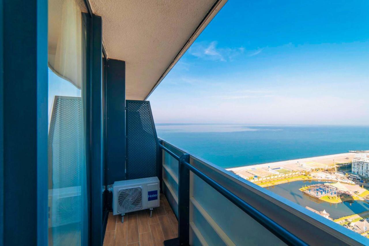 Elegance Sea View Aparthotel In Orbi City Batoumi Extérieur photo