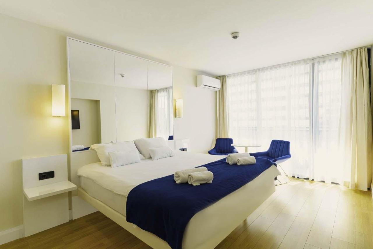 Elegance Sea View Aparthotel In Orbi City Batoumi Extérieur photo