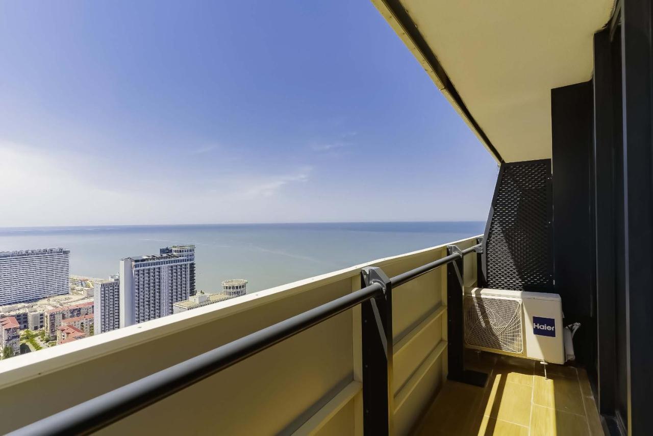 Elegance Sea View Aparthotel In Orbi City Batoumi Extérieur photo