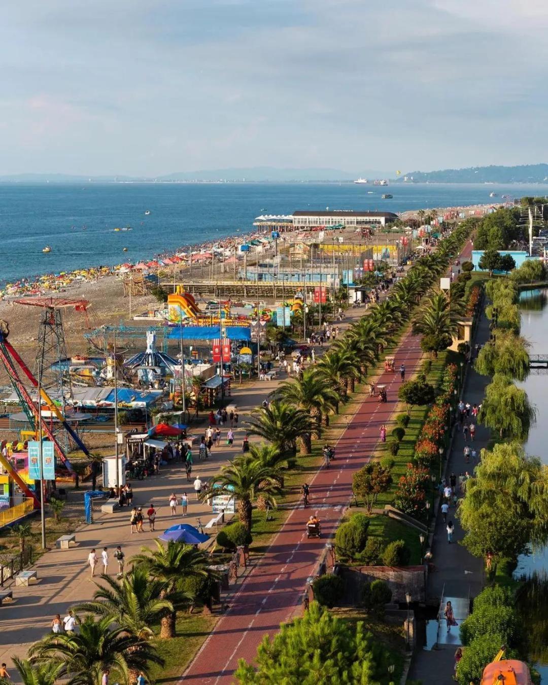 Elegance Sea View Aparthotel In Orbi City Batoumi Extérieur photo