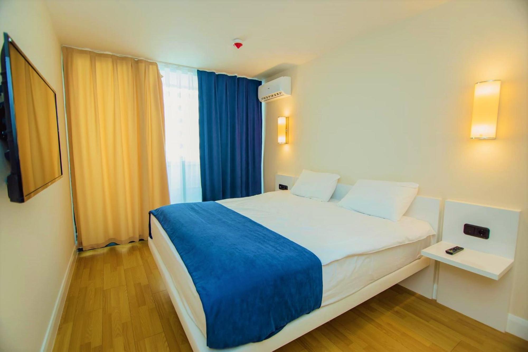 Elegance Sea View Aparthotel In Orbi City Batoumi Extérieur photo