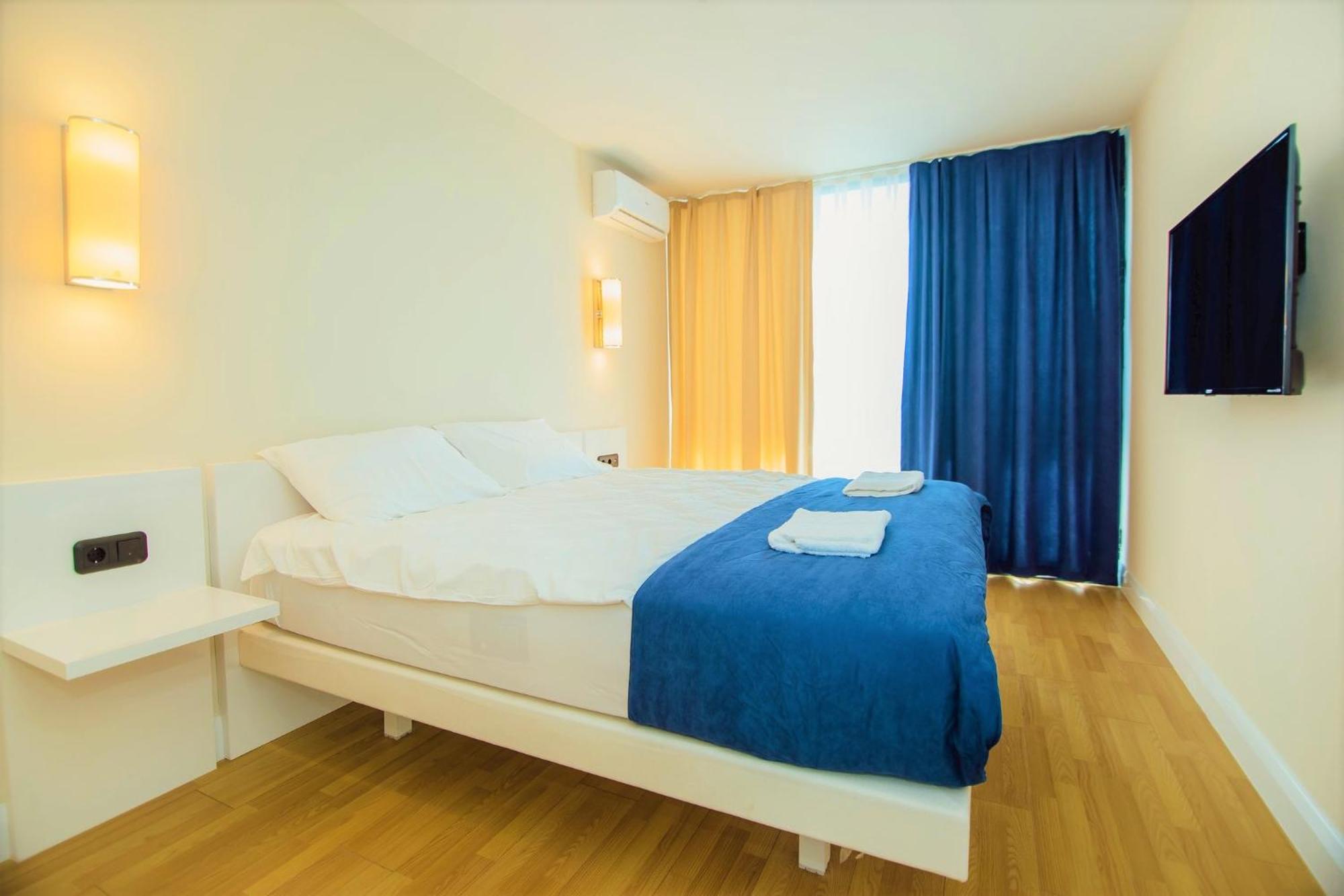 Elegance Sea View Aparthotel In Orbi City Batoumi Extérieur photo