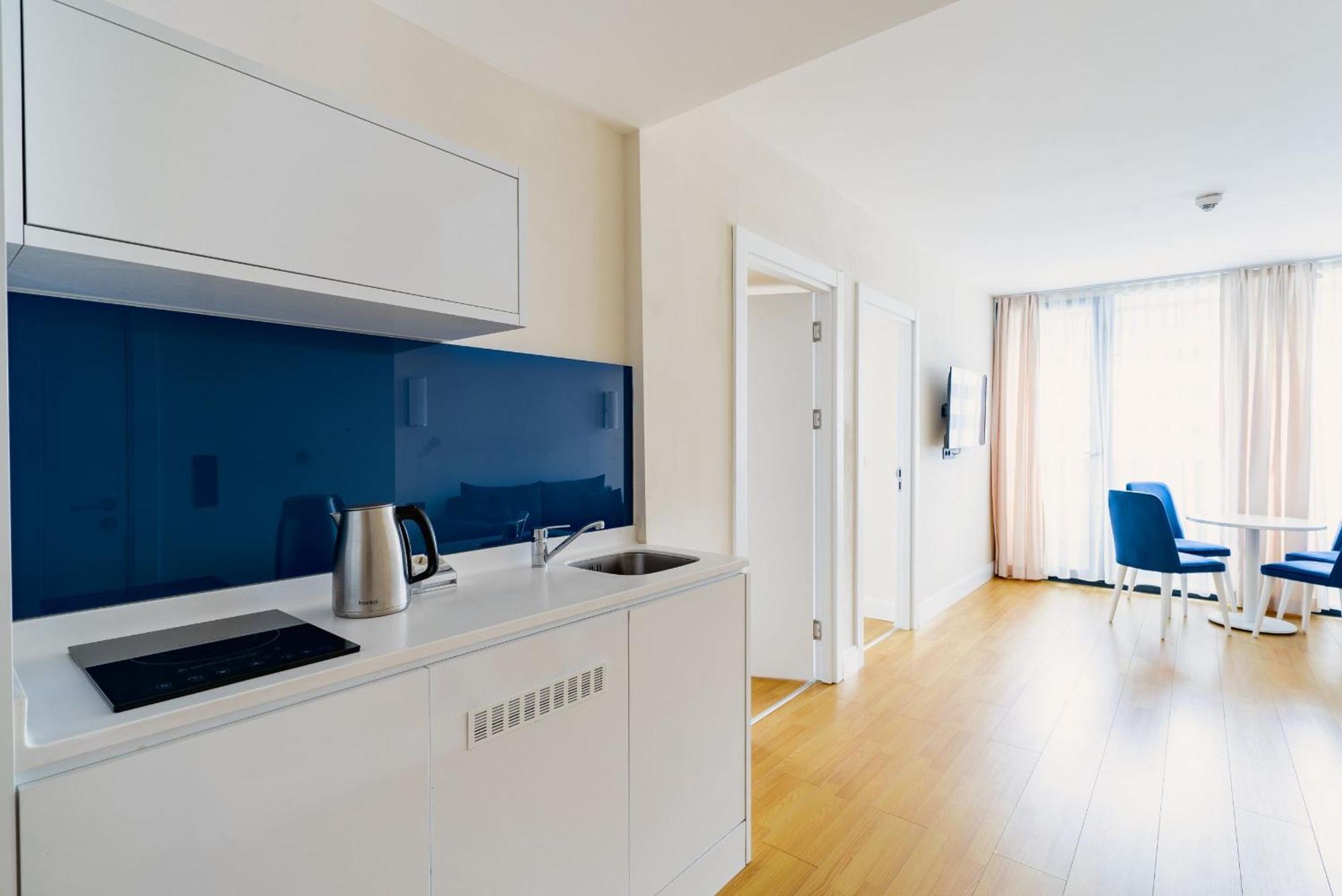 Elegance Sea View Aparthotel In Orbi City Batoumi Extérieur photo
